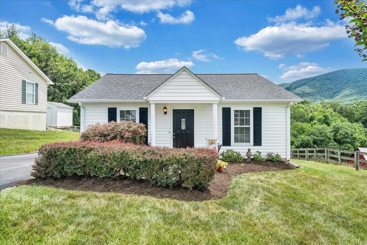 1533 Blanton Ave Se, Roanoke, VA 24014 - #1