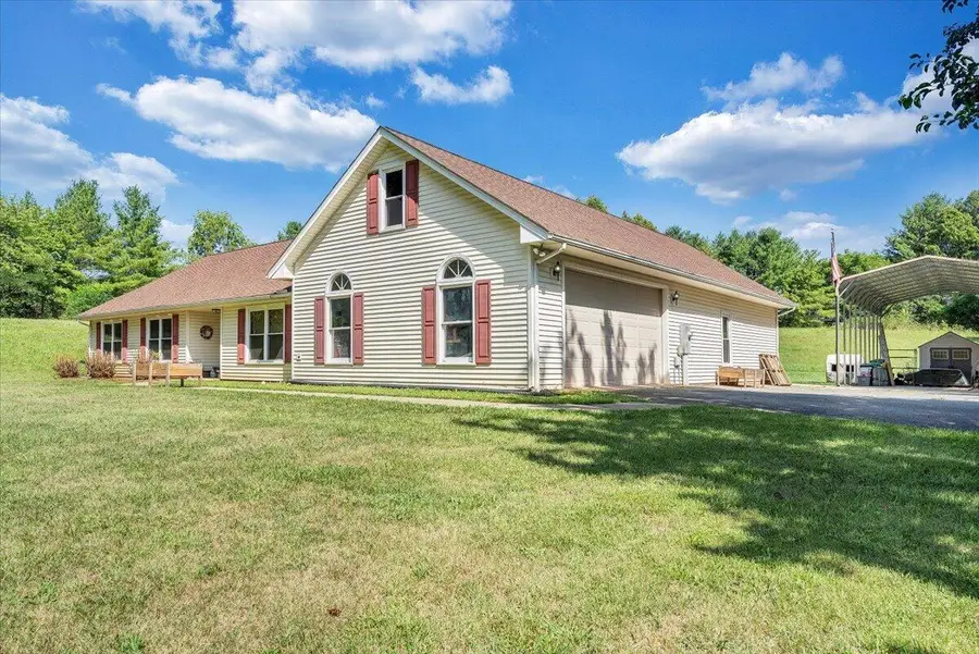 361 Saddlewood Dr, Wirtz, VA 24184 - #3