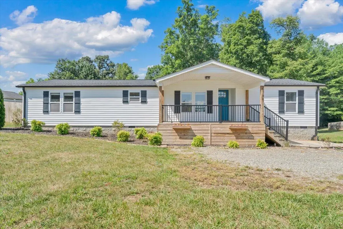 2748 Taylors Rd, Boones Mill, VA 24065 - #1