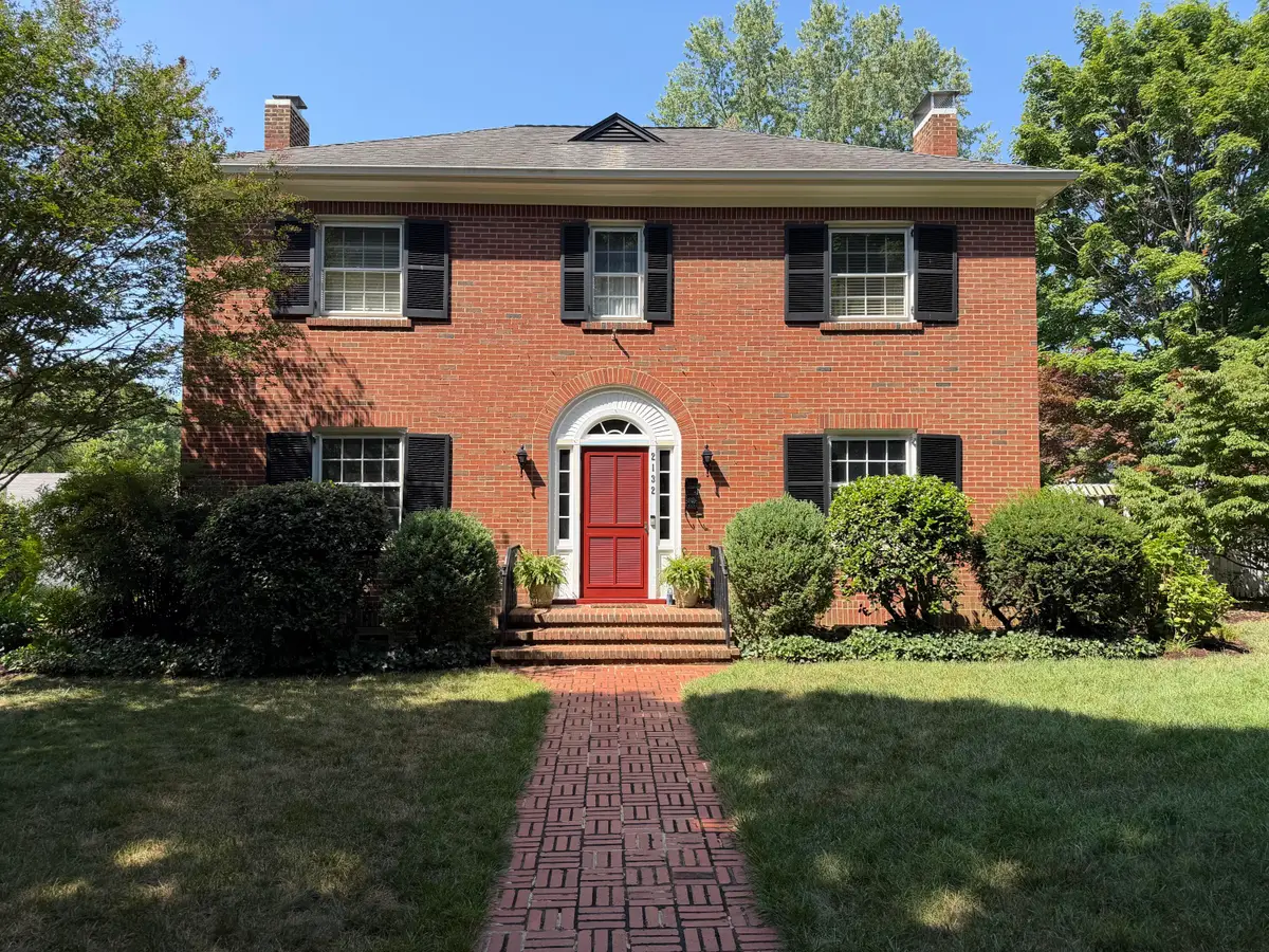 2132 Laburnum Ave Sw, Roanoke, VA 24015 - #1