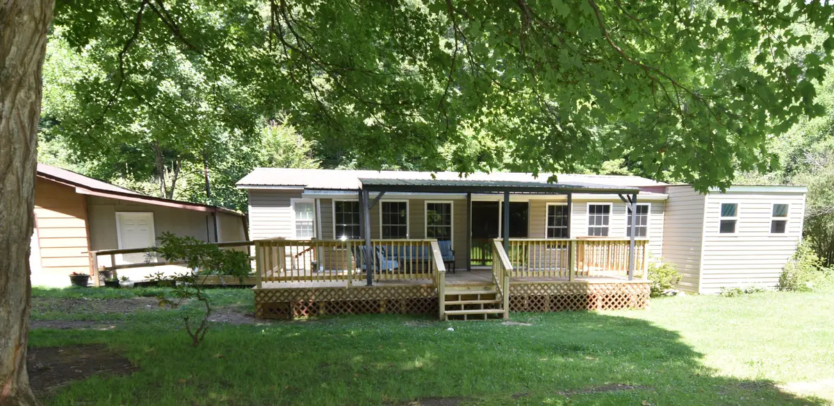 326 Rogers Rd, Covington, VA 24426 - #1
