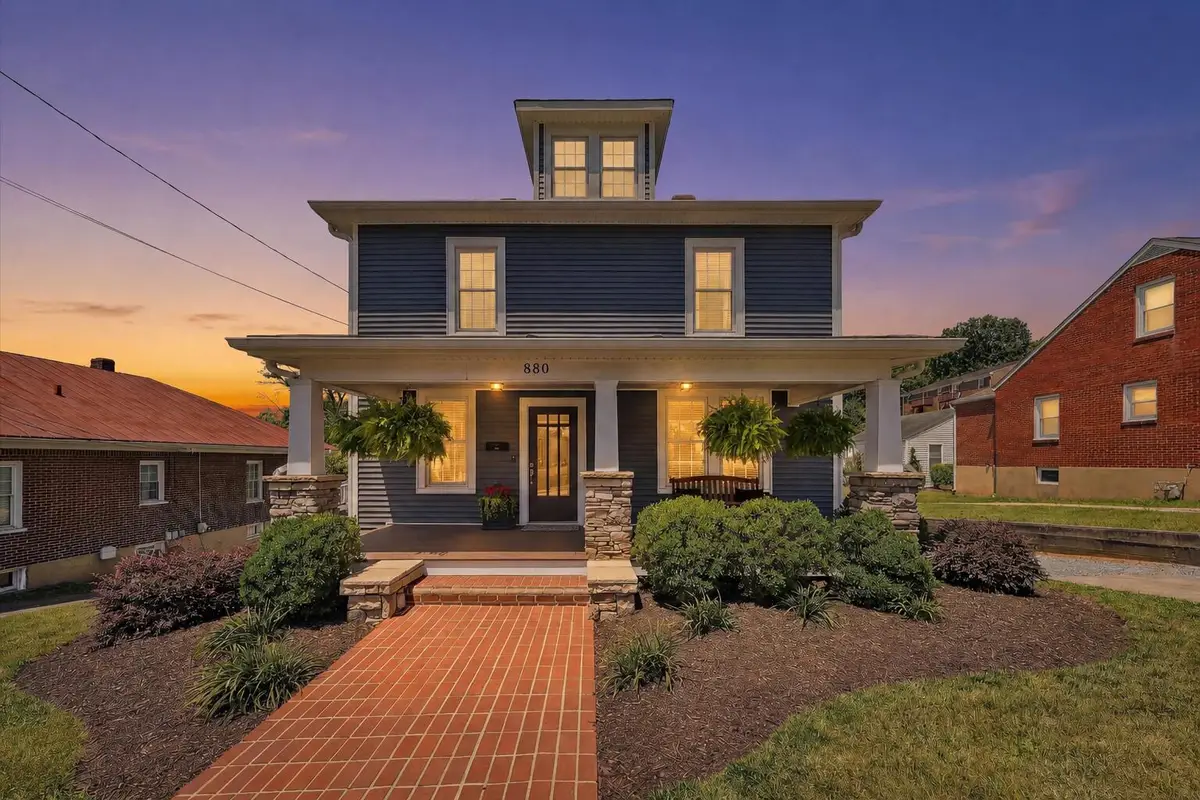 880 Washington Ave, Vinton, VA 24179 - #1