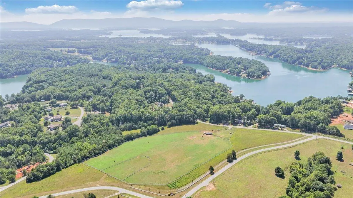 0 Mallard Point Rd, Wirtz, VA 24184 - #1