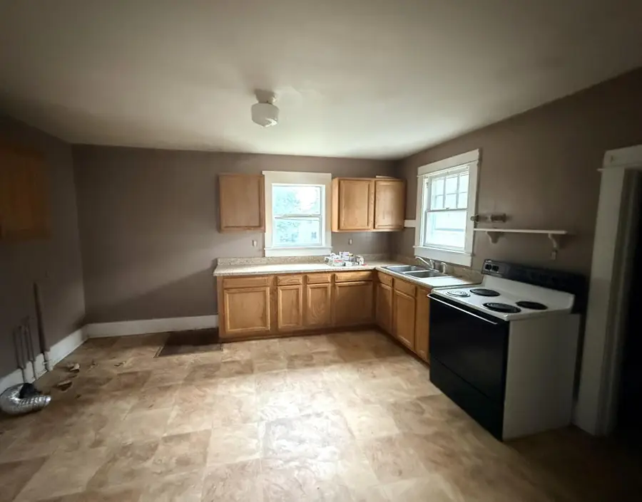 702 N Beverly, Covington, VA 24426 - #3