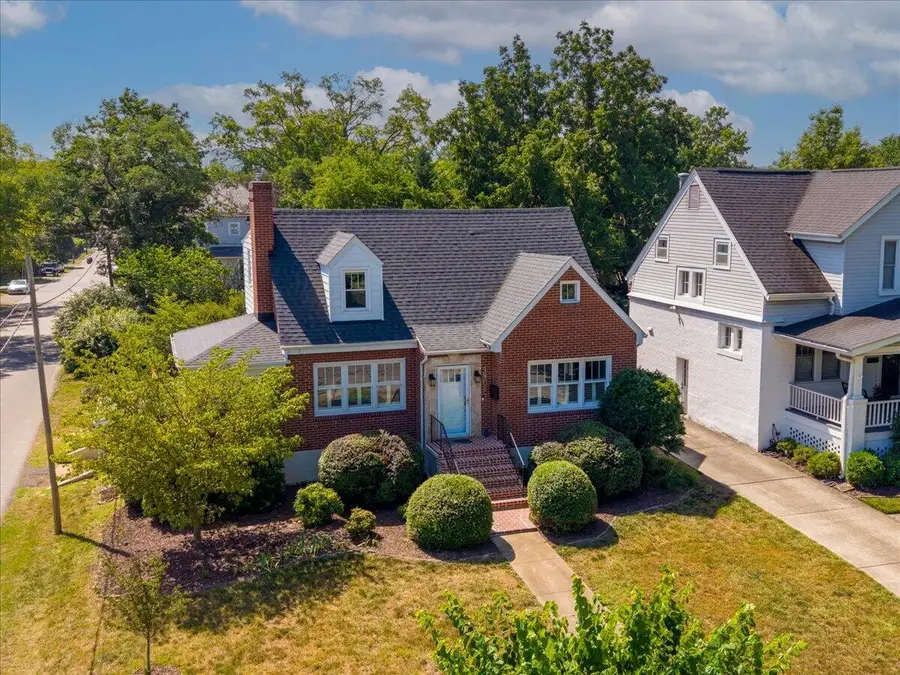 1902 Avon Rd Sw, Roanoke, VA 24015 - #2