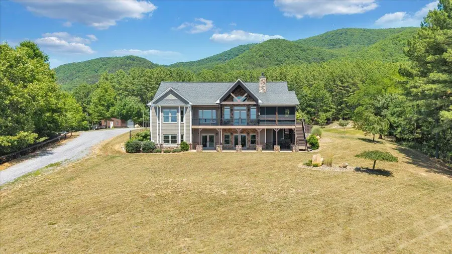 890 Blain Rd, Buchanan, VA 24066 - #2