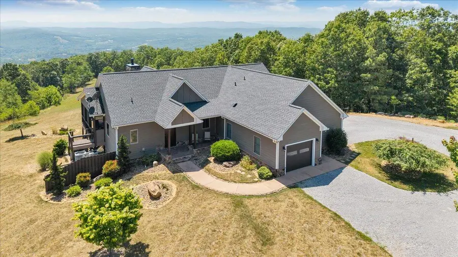 890 Blain Rd, Buchanan, VA 24066 - #3