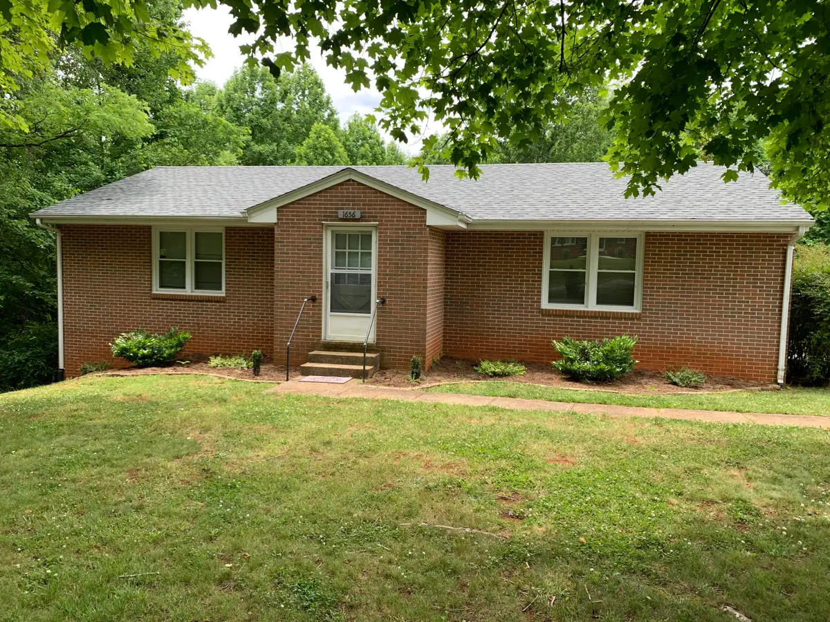 1656 Shady Knoll Ave #A&B, Bedford, VA 24523 - #1