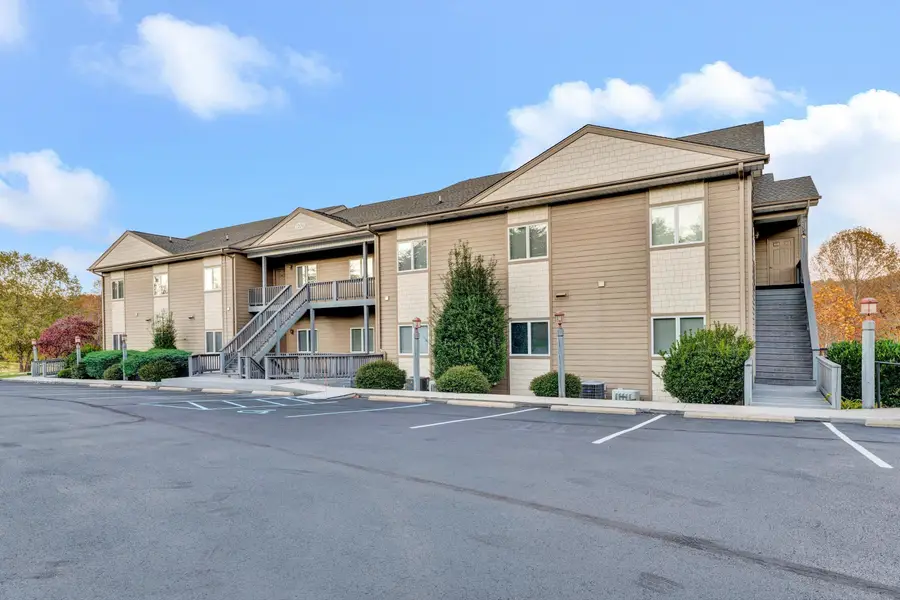 1209 Mariners Way #UNIT 72, Huddleston, VA 24104 - #3