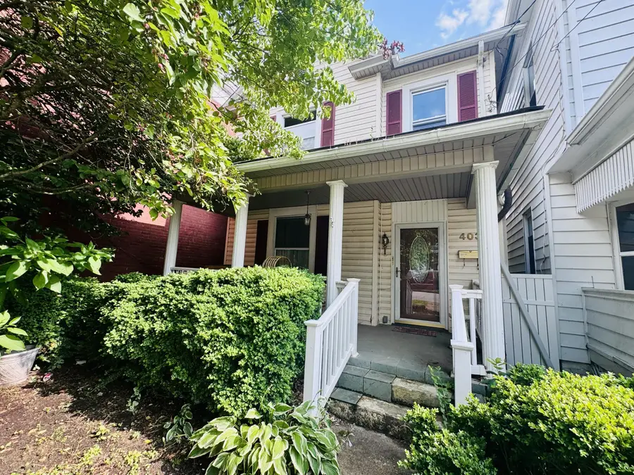 403 Pine St, Clifton Forge, VA 24422 - #2