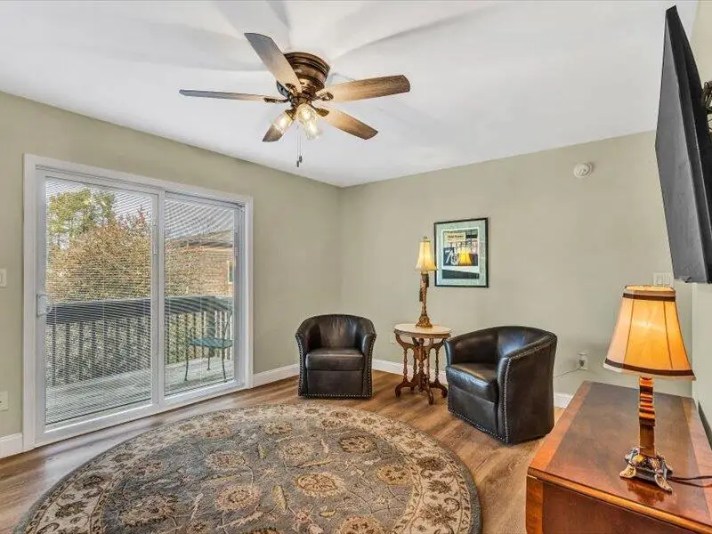 2840 Colonial Ave Sw #C-13, Roanoke, VA 24015 - #1