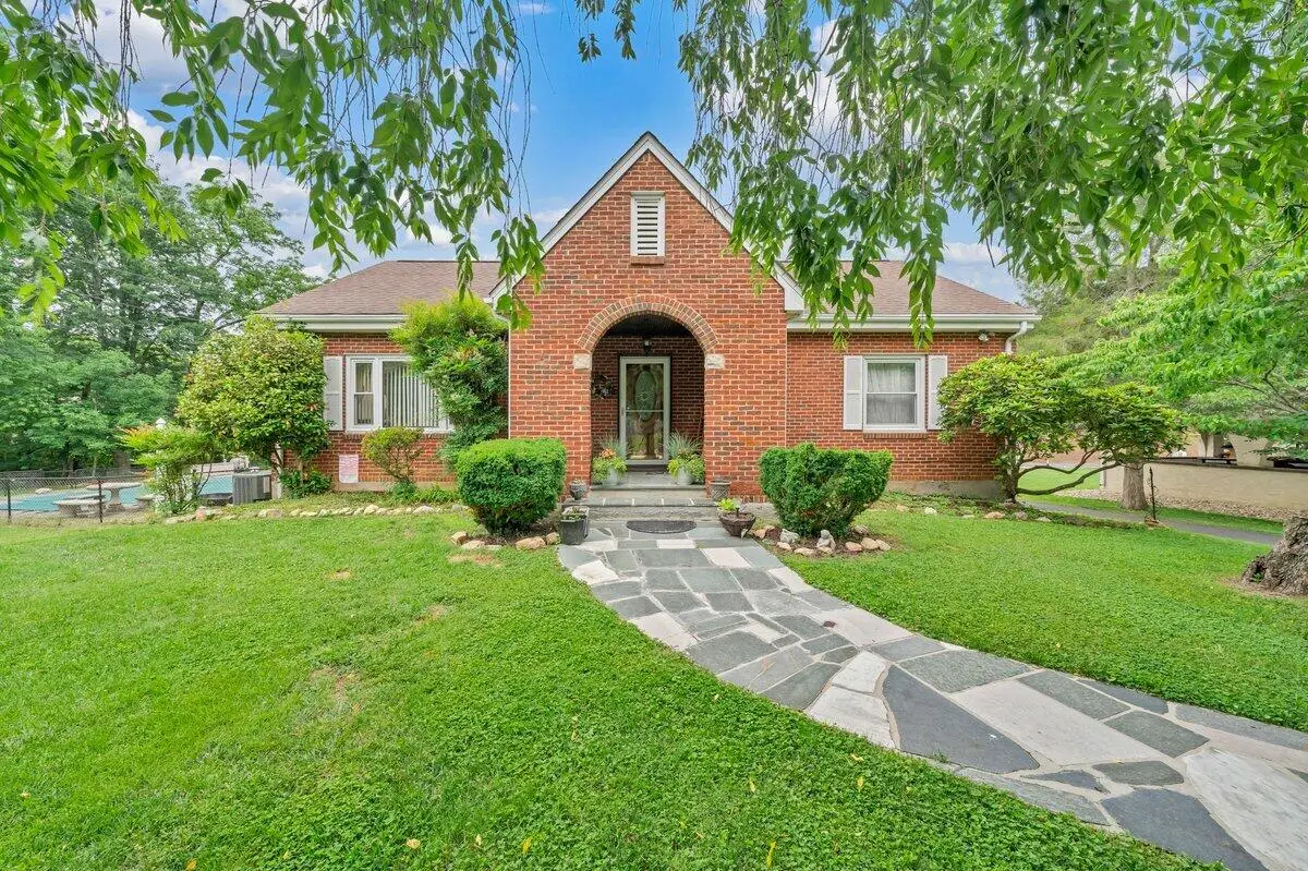 2519 Kent Rd Se, Roanoke, VA 24014 - #1