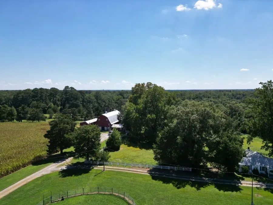 300 Rawlsdale Rd, Courtland, VA 23837 - #2