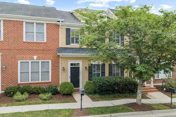 3830 Greenway Dr Sw, Roanoke, VA 24018