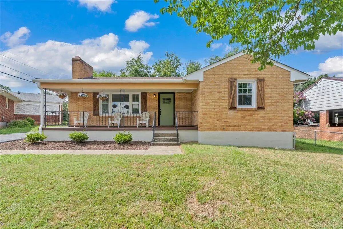 3308 Frontier Rd Nw, Roanoke, VA 24012 - #1