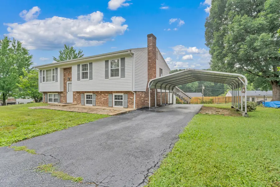 838 Pinewood Dr Nw, Roanoke, VA 24017 - #3