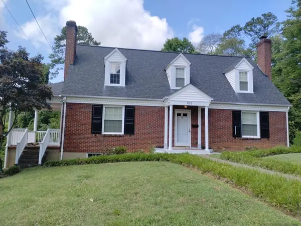 616 Mulberry Rd, Martinsville, VA 24112