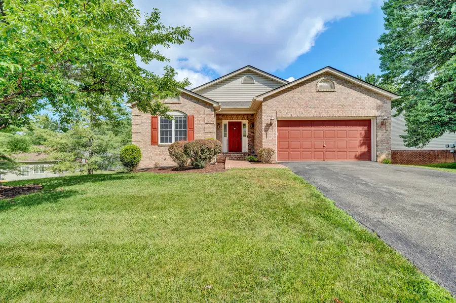 4018 Overlook Trail Dr, Roanoke, VA 24018 - #2