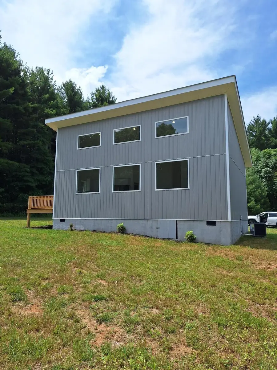 1481 Fairview Church Rd Sw, Floyd, VA 24091 - #2