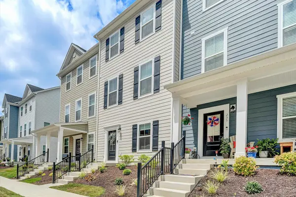 231 Broad St, Daleville, VA 24083