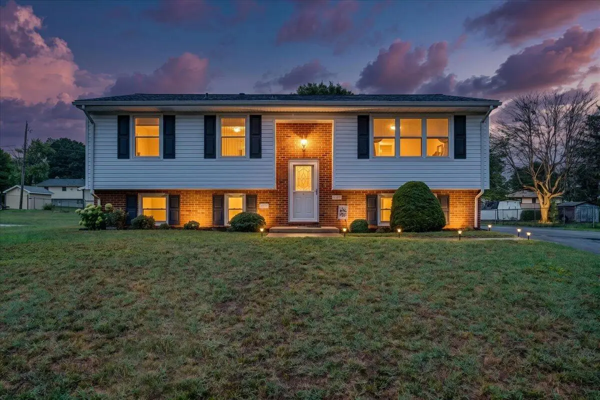 5647 Capito St, Roanoke, VA 24019 - #1