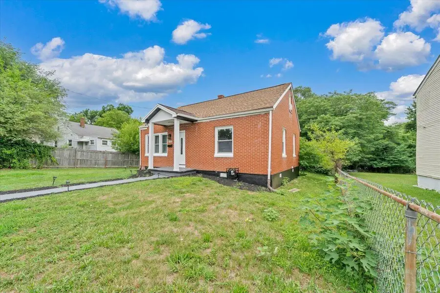2923 Courtland Rd Nw, Roanoke, VA 24012 - #3