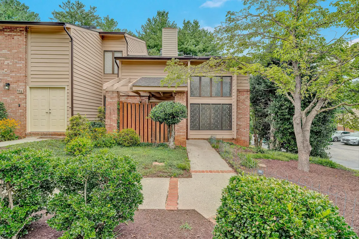 101 Windward Dr Sw, Roanoke, VA 24018 - #1