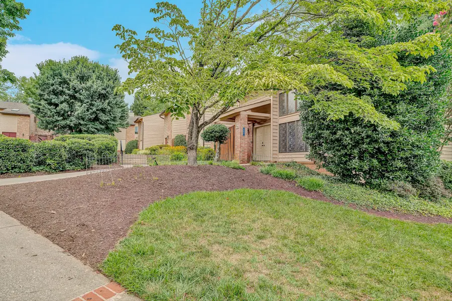 101 Windward Dr Sw, Roanoke, VA 24018 - #2