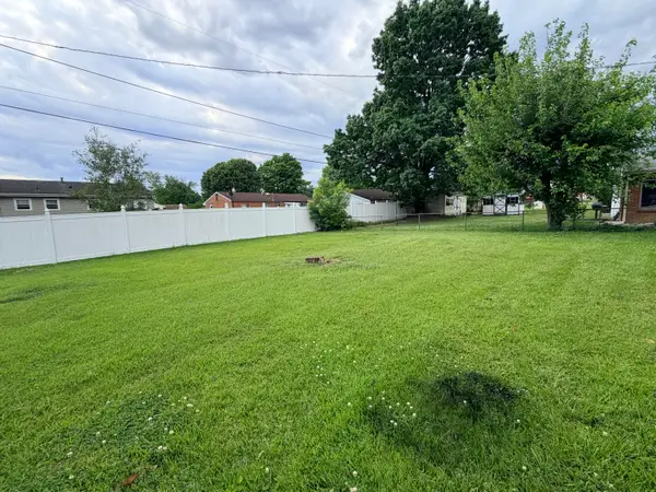 2824 Diplomat Dr, Roanoke, VA 24019