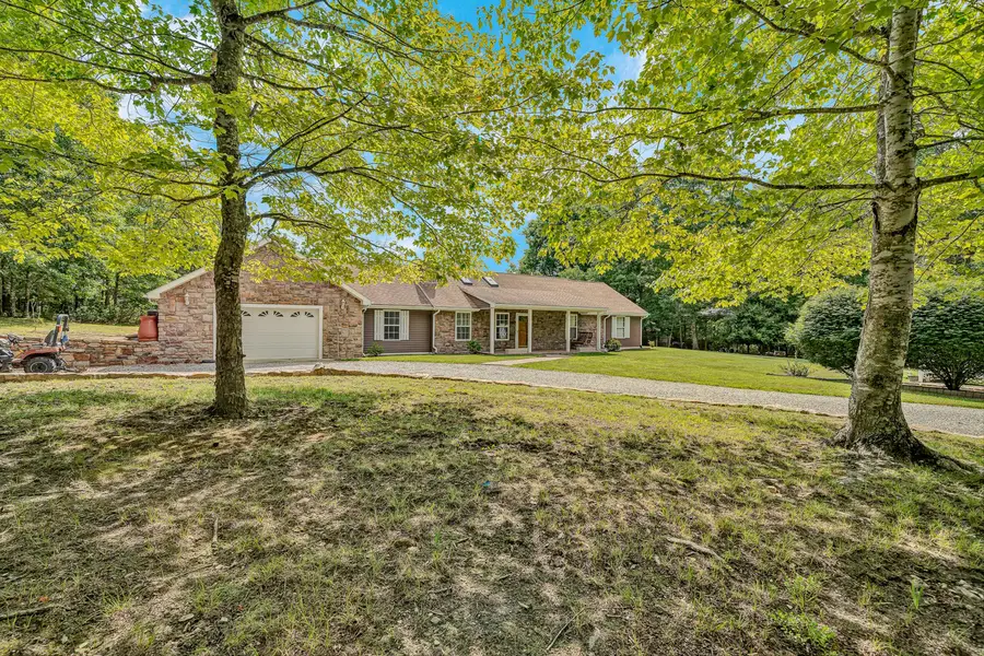 372 Bear Hollow Trl, New Castle, VA 24127 - #3