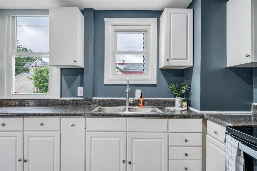 107 N Marion Ave, Covington, VA 24426 - #2