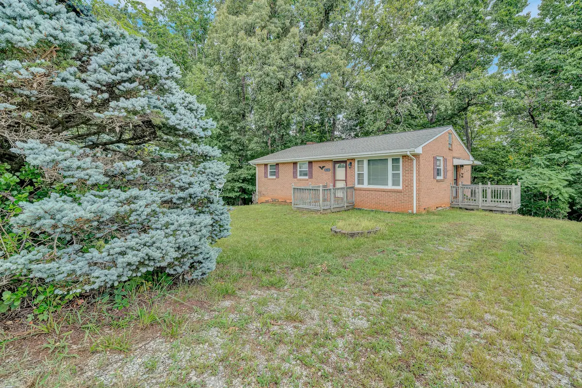 3110 Eton Rd, Hardy, VA 24101 - #1