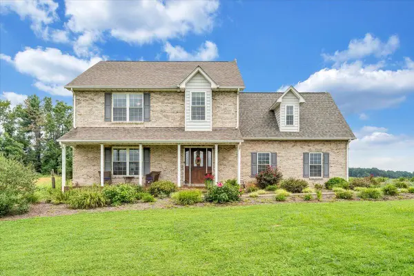 275 Creighton Dr, Rocky Mount, VA 24151