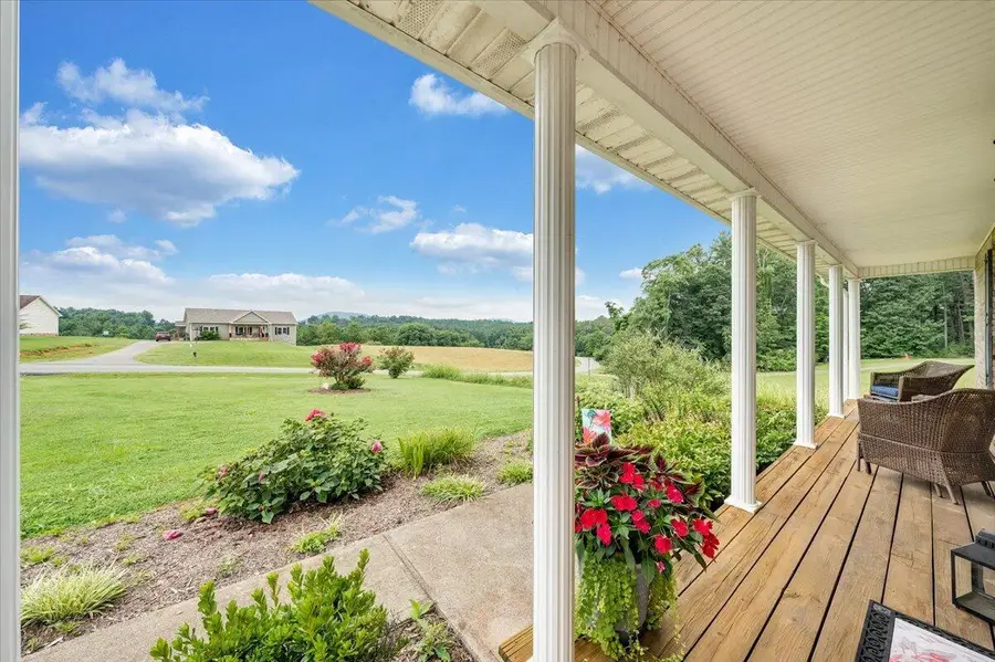 275 Creighton Dr, Rocky Mount, VA 24151 - #2
