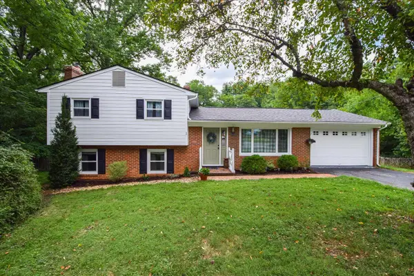852 Austin Ave, Roanoke, VA 24019