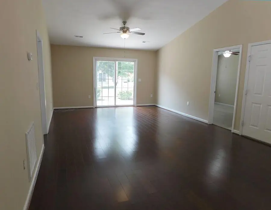 8629 South Bend Dr, Roanoke, VA 24019 - #2