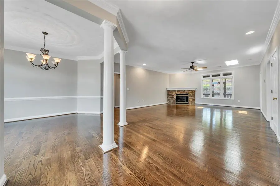 2512 Oak Ridge Ln, Salem, VA 24153 - #2