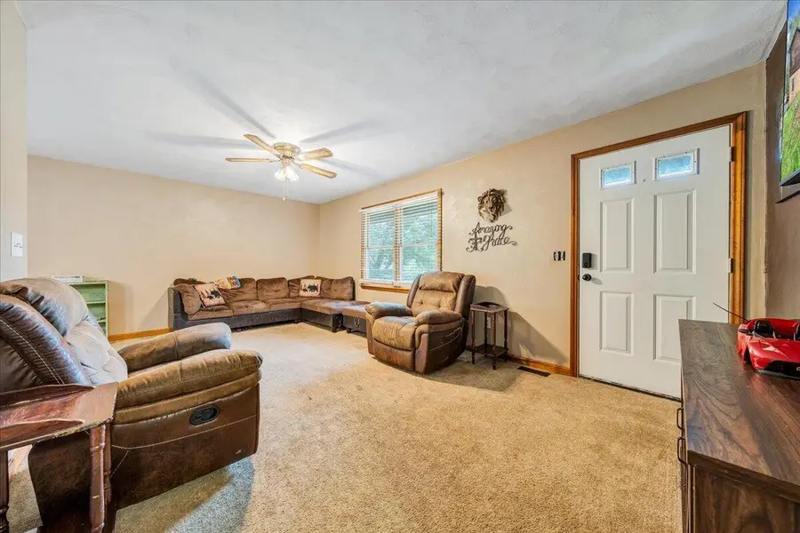 252 Copperfield Rd, Wirtz, VA 24184 - #3