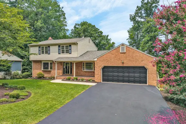 2626 Wood Warbler Ln Sw, Roanoke, VA 24018