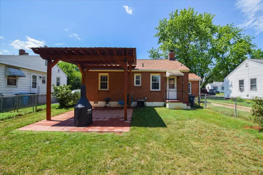 2527 Averett St Nw, Roanoke, VA 24012 - #3