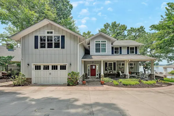 103 Bluebird Ct, Huddleston, VA 24104