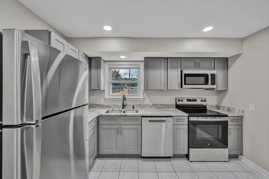 125 Verndale Dr, Roanoke, VA 24019 - #2