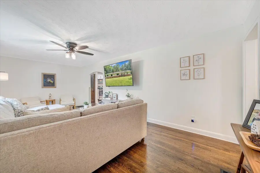8580 Martins Creek Rd, Roanoke, VA 24018 - #3