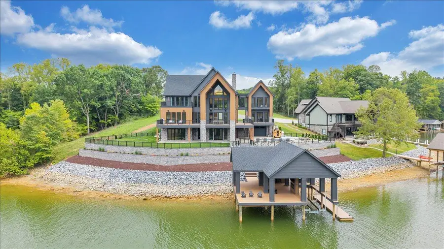 64 Grande Lake Cir, Moneta, VA 24121 - #2