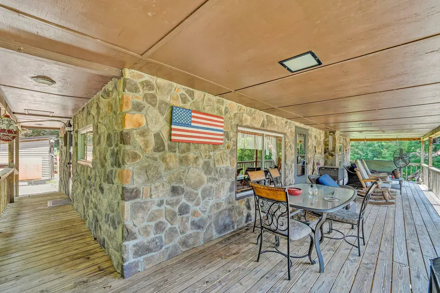12 Crescent Ln, Wirtz, VA 24184 - #2