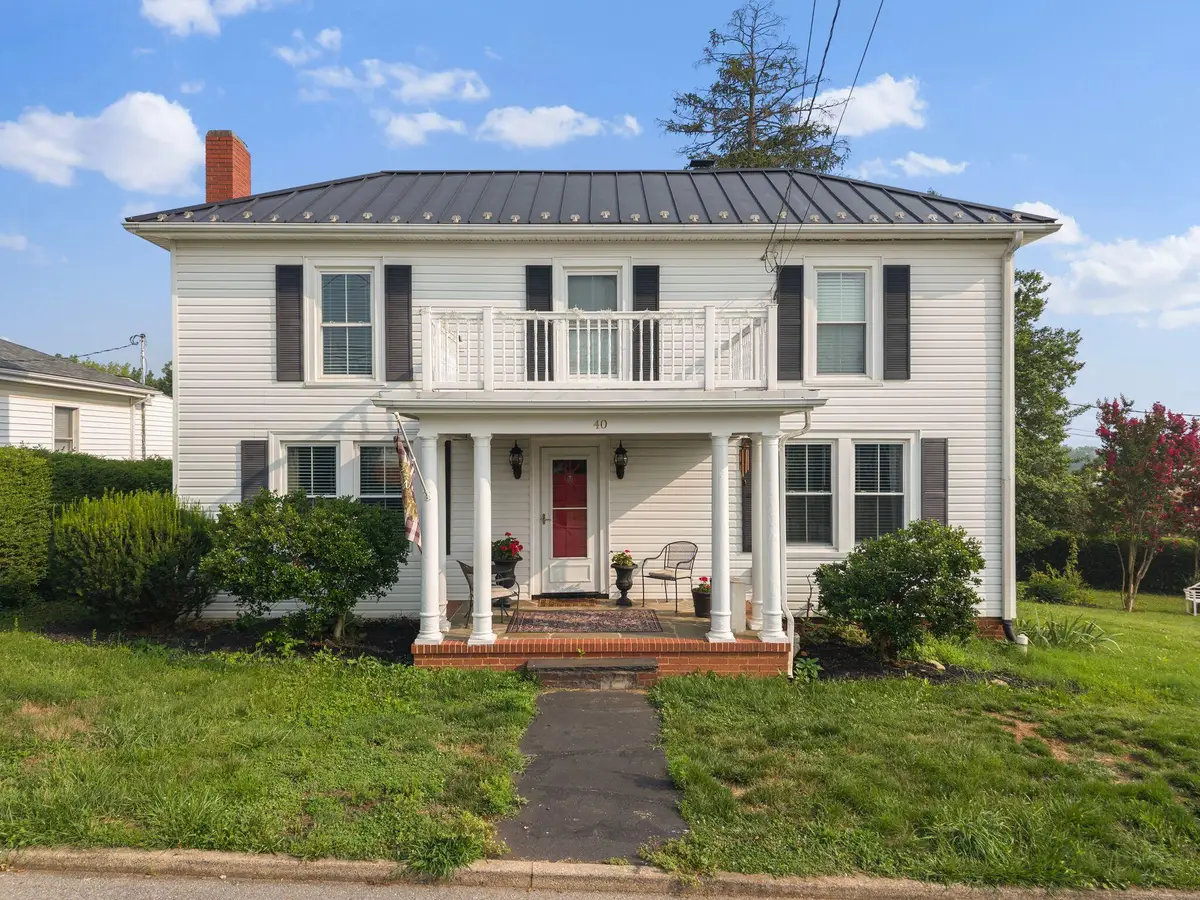 40 High St, Rocky Mount, VA 24151 - #1