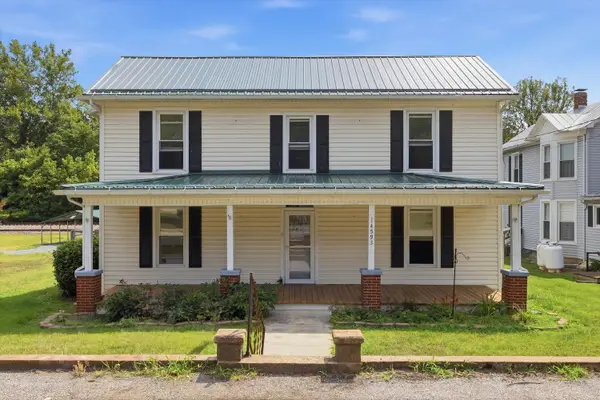 14593 Church St, Eagle Rock, VA 24085