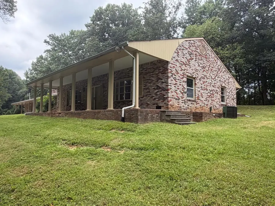 5885 Bent Mountain Rd, Roanoke, VA 24018 - #3