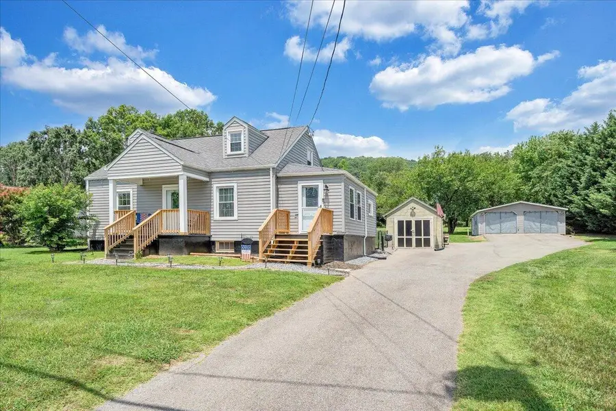 1828 Lawndale Ave, Salem, VA 24153 - #2