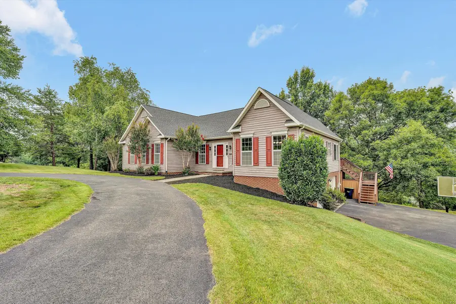 2248 Green Level Rd, Boones Mill, VA 24065 - #2